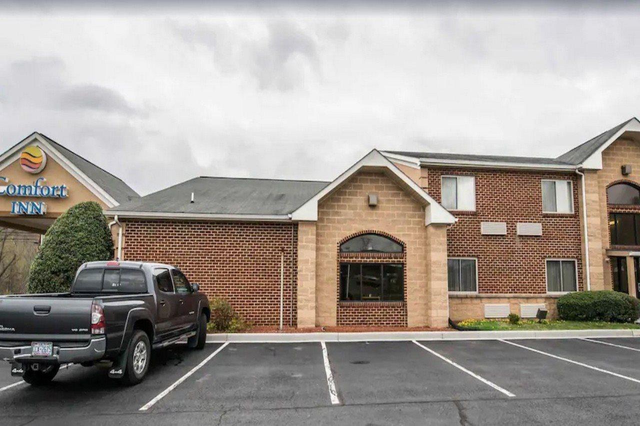 Comfort Inn Atkins-Marion I-81 Екстериор снимка