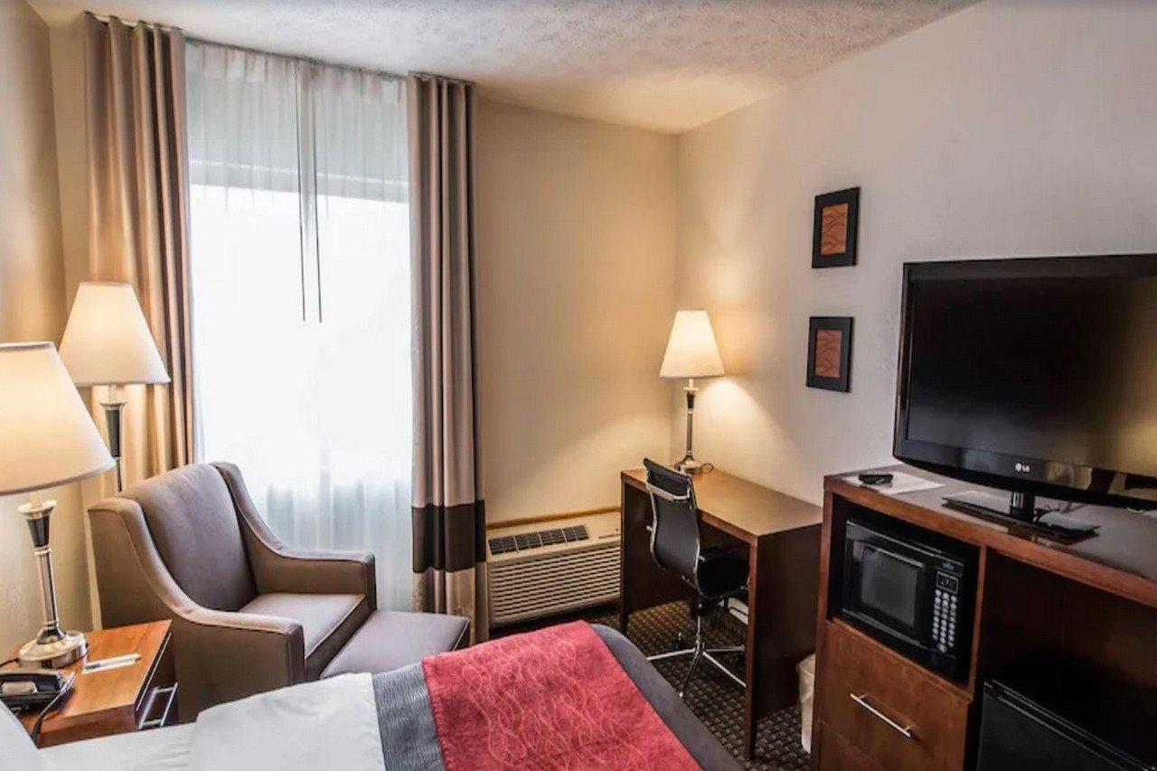 Comfort Inn Atkins-Marion I-81 Екстериор снимка