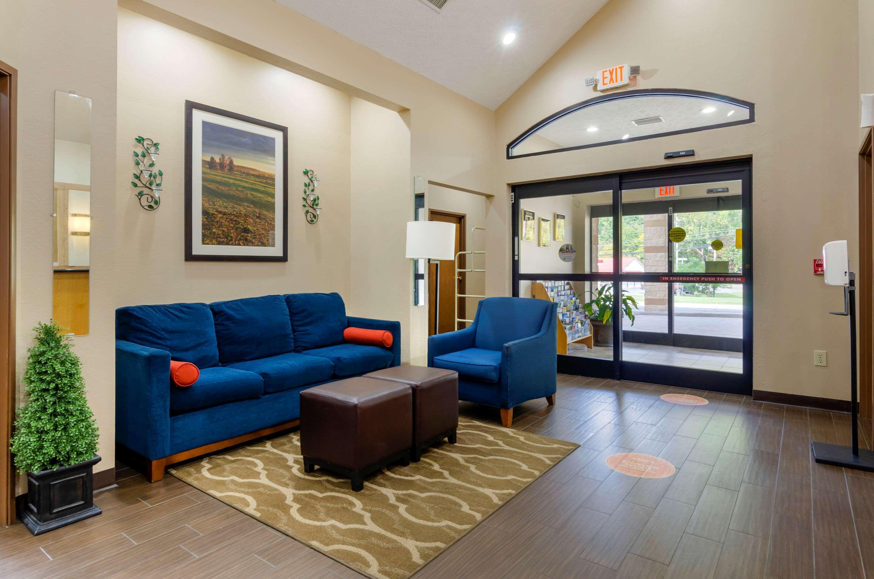 Comfort Inn Atkins-Marion I-81 Екстериор снимка