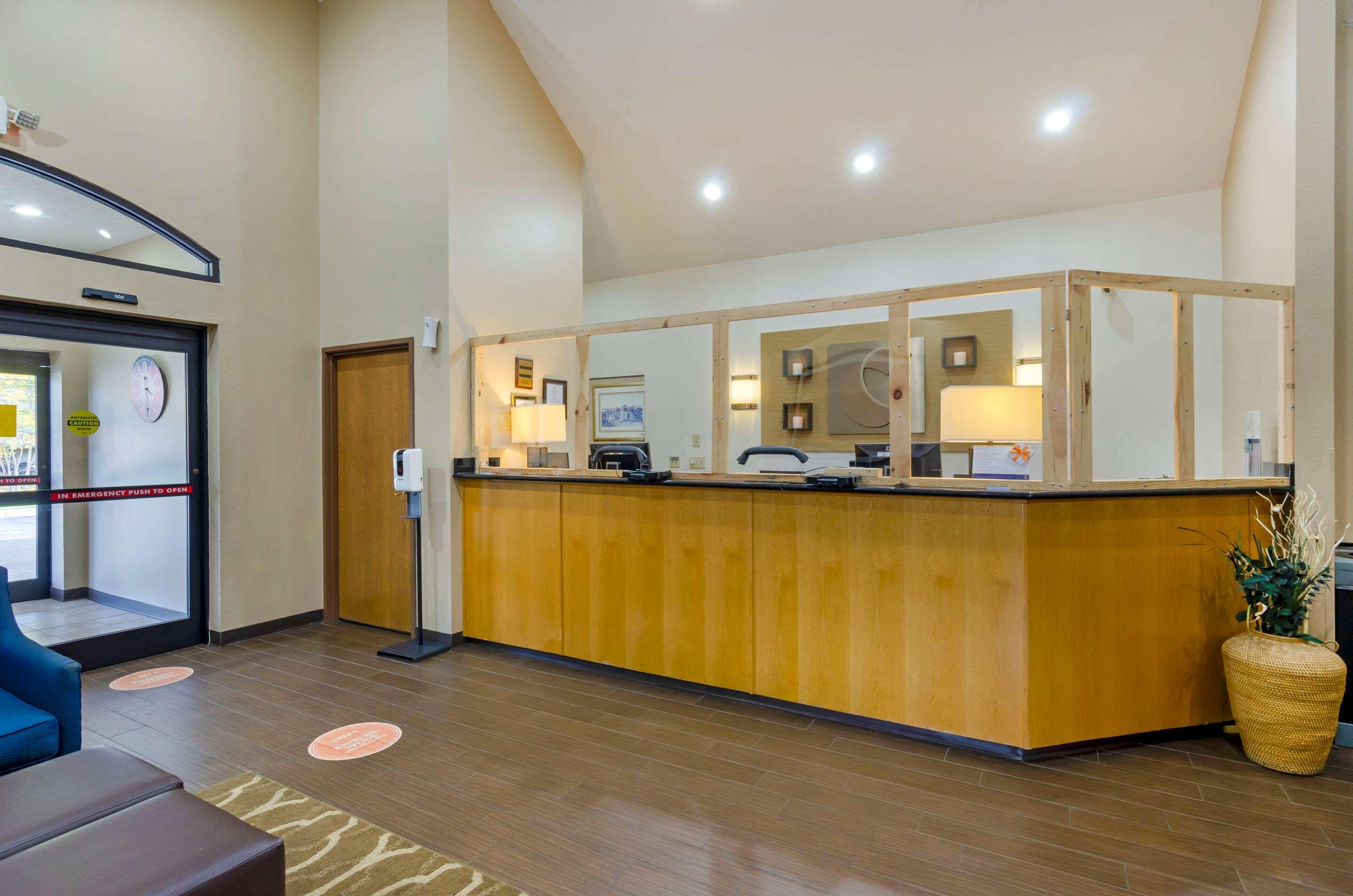 Comfort Inn Atkins-Marion I-81 Екстериор снимка